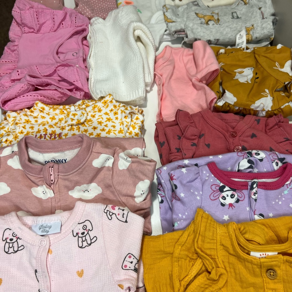 19 pc NewBorn baby girl bundle!